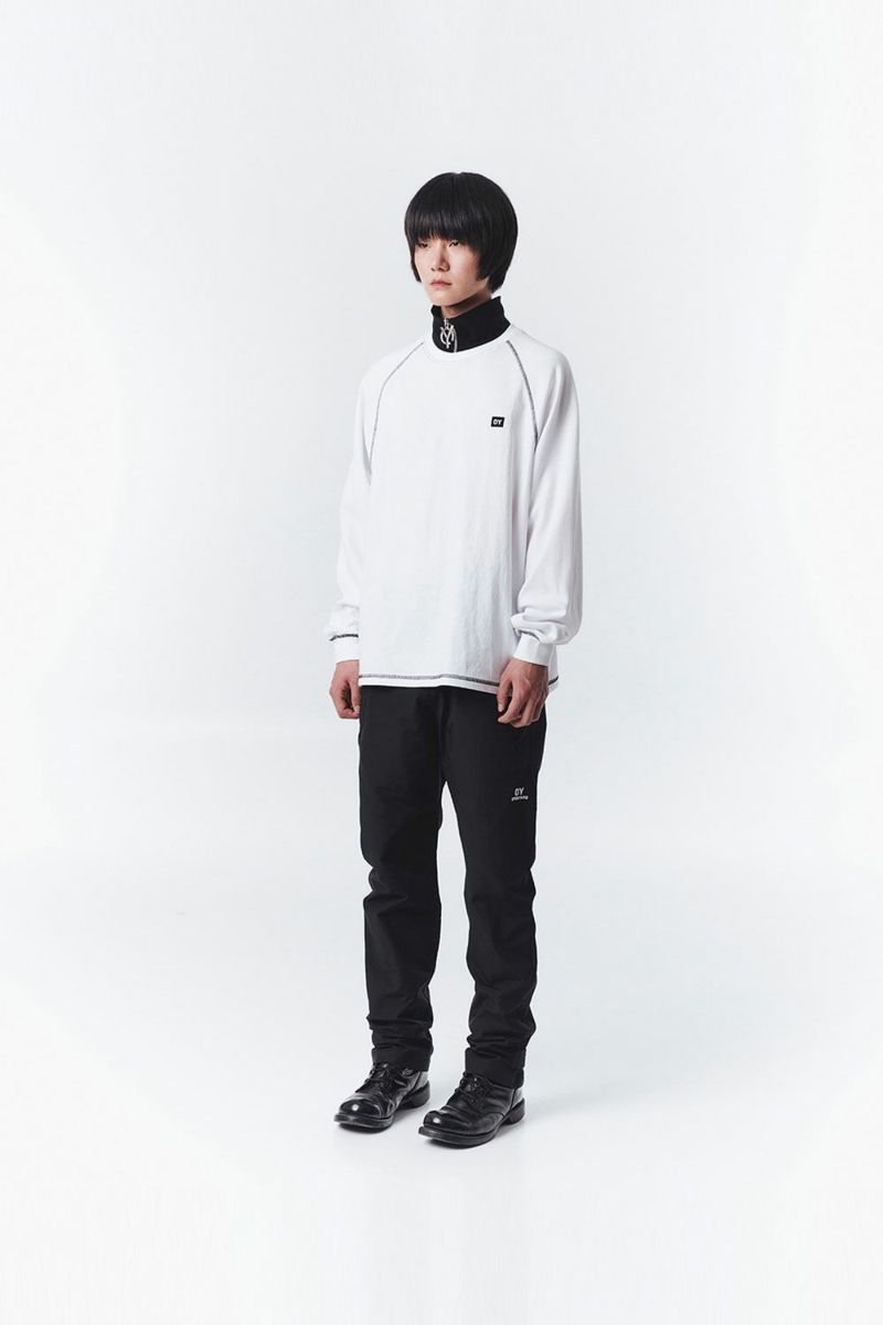 ★OY★ GLOSS STITCH TEE - WHITE★正規品/韓国直送料込/人気 GLOSS STITCH TEE - WHITE - 오와이 OY