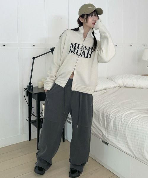 [muahmuah]LAMBSWOOL JACQUARD KNIT ジップアップ★新作・24AW★ muahmuah]LAMBSWOOL JACQUARD KNIT ジップアップ☆新作・24AW☆
